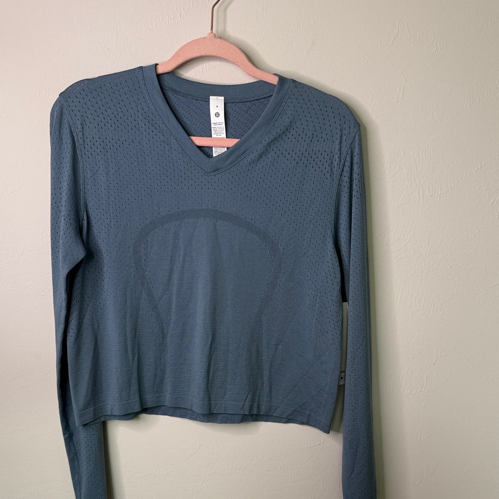 Lululemon Swiftly Open Hole V neck Long sleeve